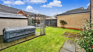 Photo 8- click for photo gallery